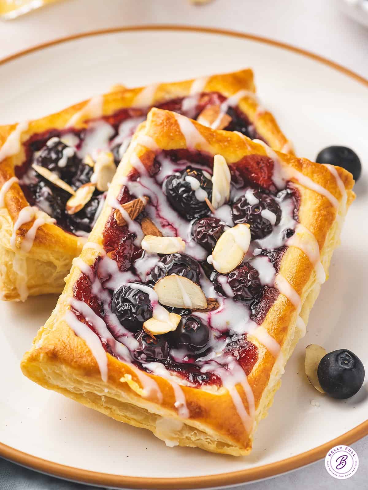 Easy Blueberry Puff Pastry Tarts