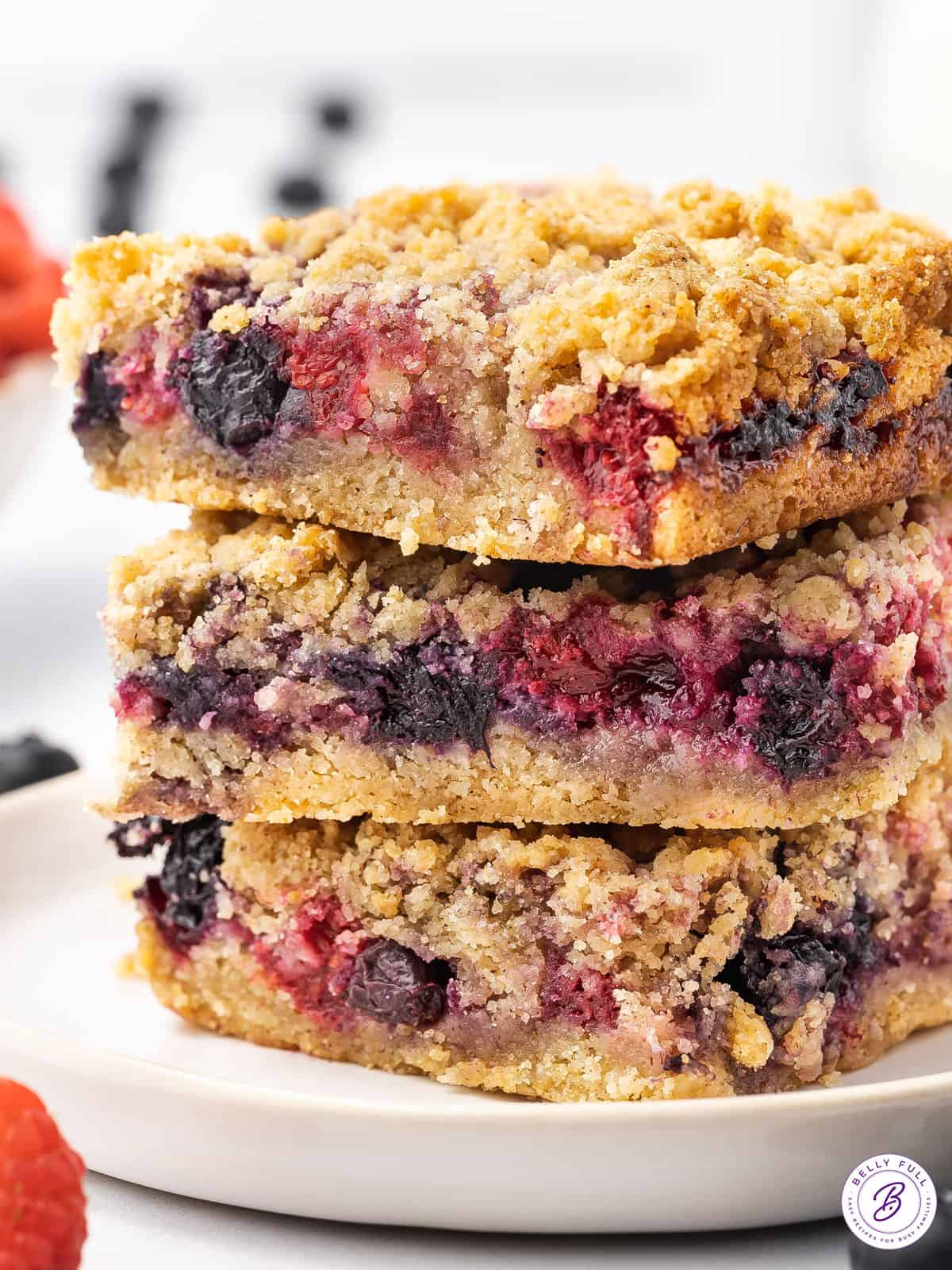 Berry Crumble Bars