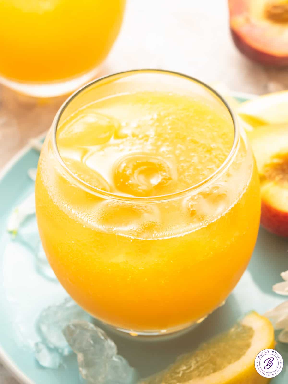 Sparkling Peach Lemonade