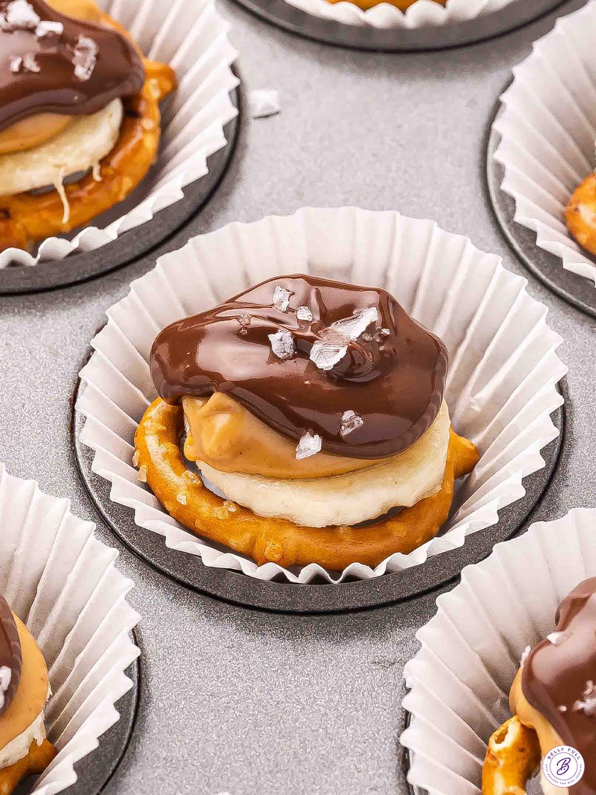 Chocolate Pretzel Banana Bites