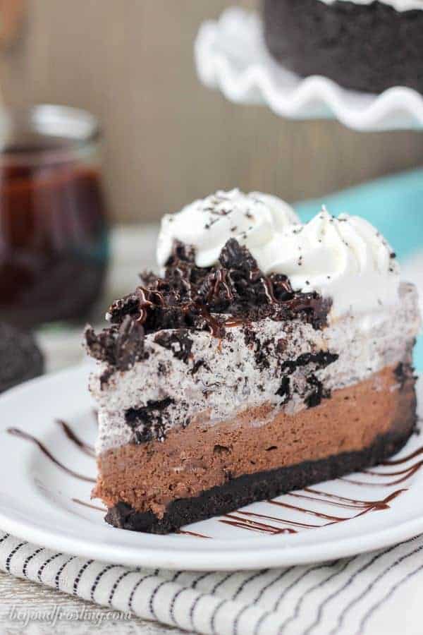 No-Bake Oreo Chocolate Mousse Pie