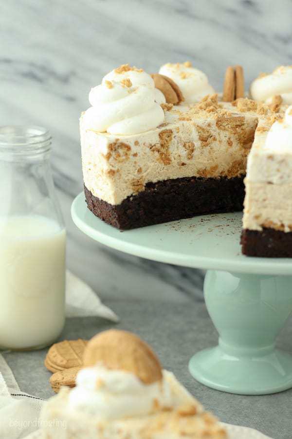 Peanut Butter Brownie Mousse Pie