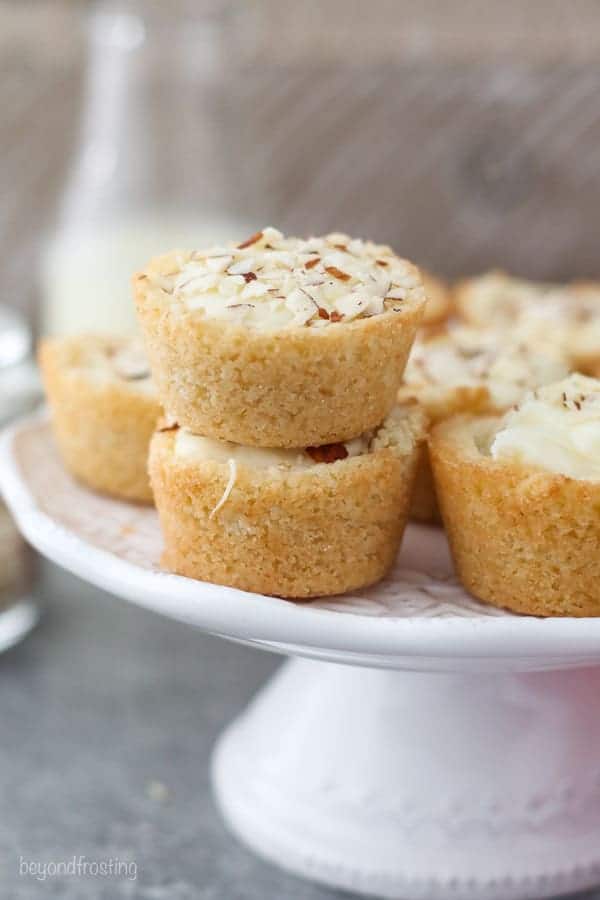 Almond Cookie Cups