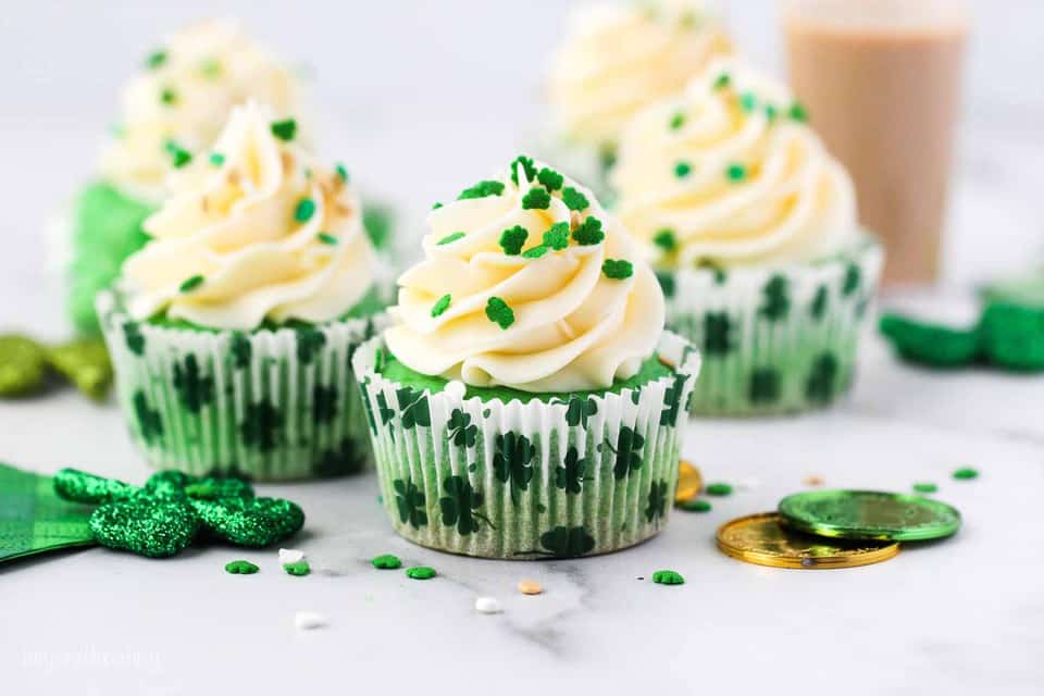 Boozy Shamrock Shake Cakes