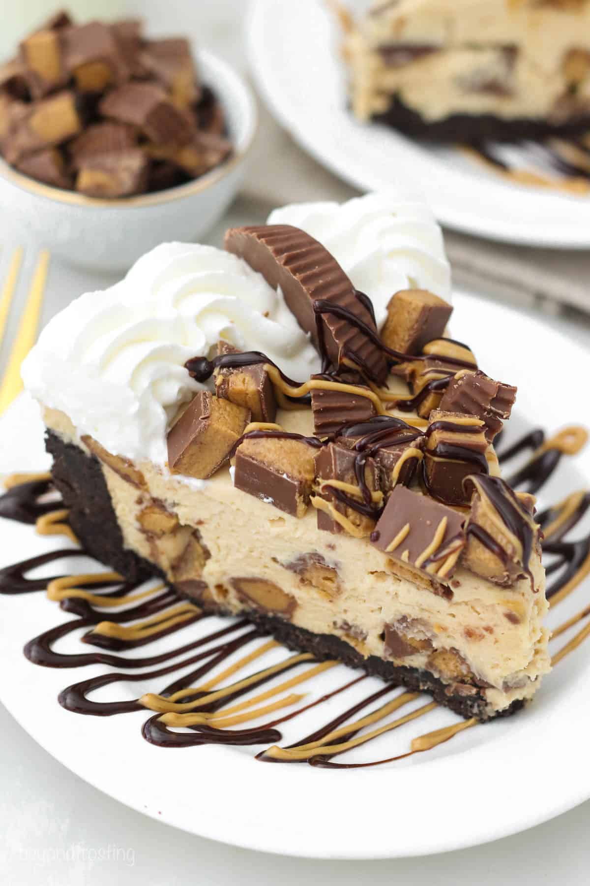 No Bake Peanut Butter Cup Cheesecake