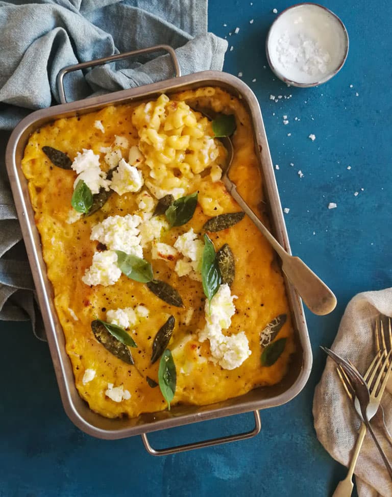 Pumpkin Macaroni & Cheese Bake