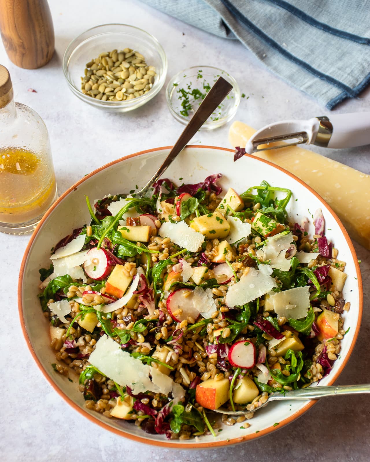 Farro Salad with Arugula and Apples