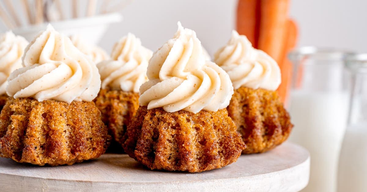 The Best Carrot Cake Cupcakes