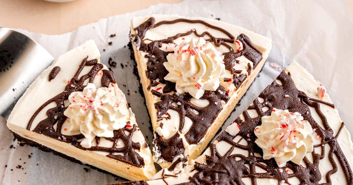 Easy No Bake Peppermint Cheesecake