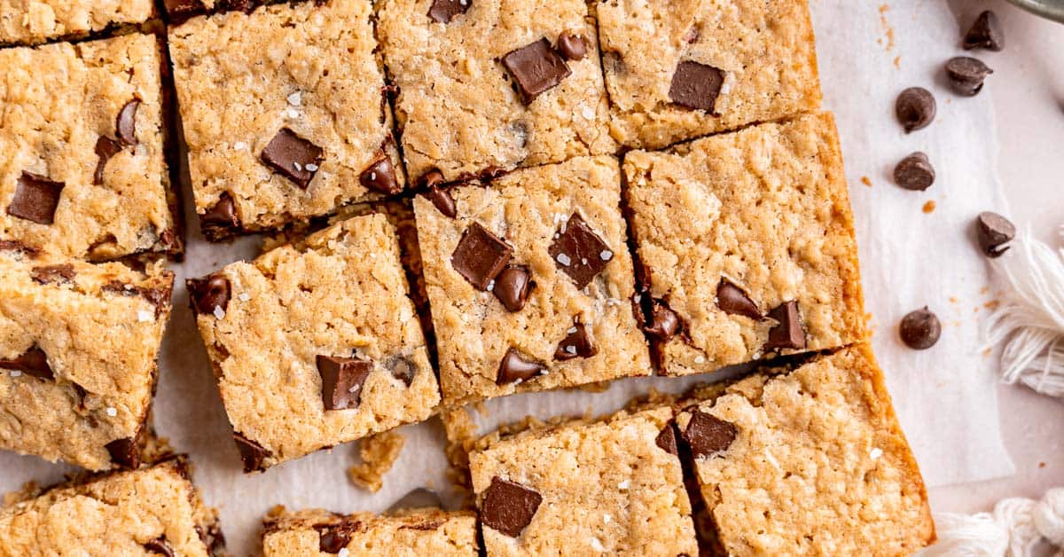 Chewy Oatmeal Chocolate Chip Cookie Bars