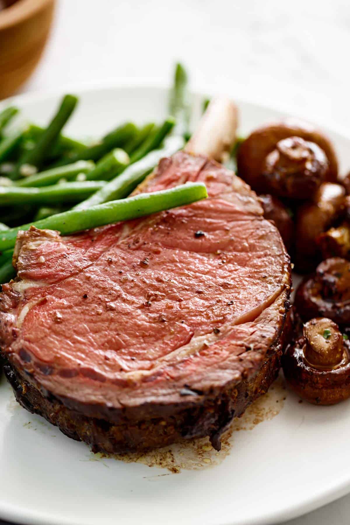 Best Prime Rib in Garlic Butter
