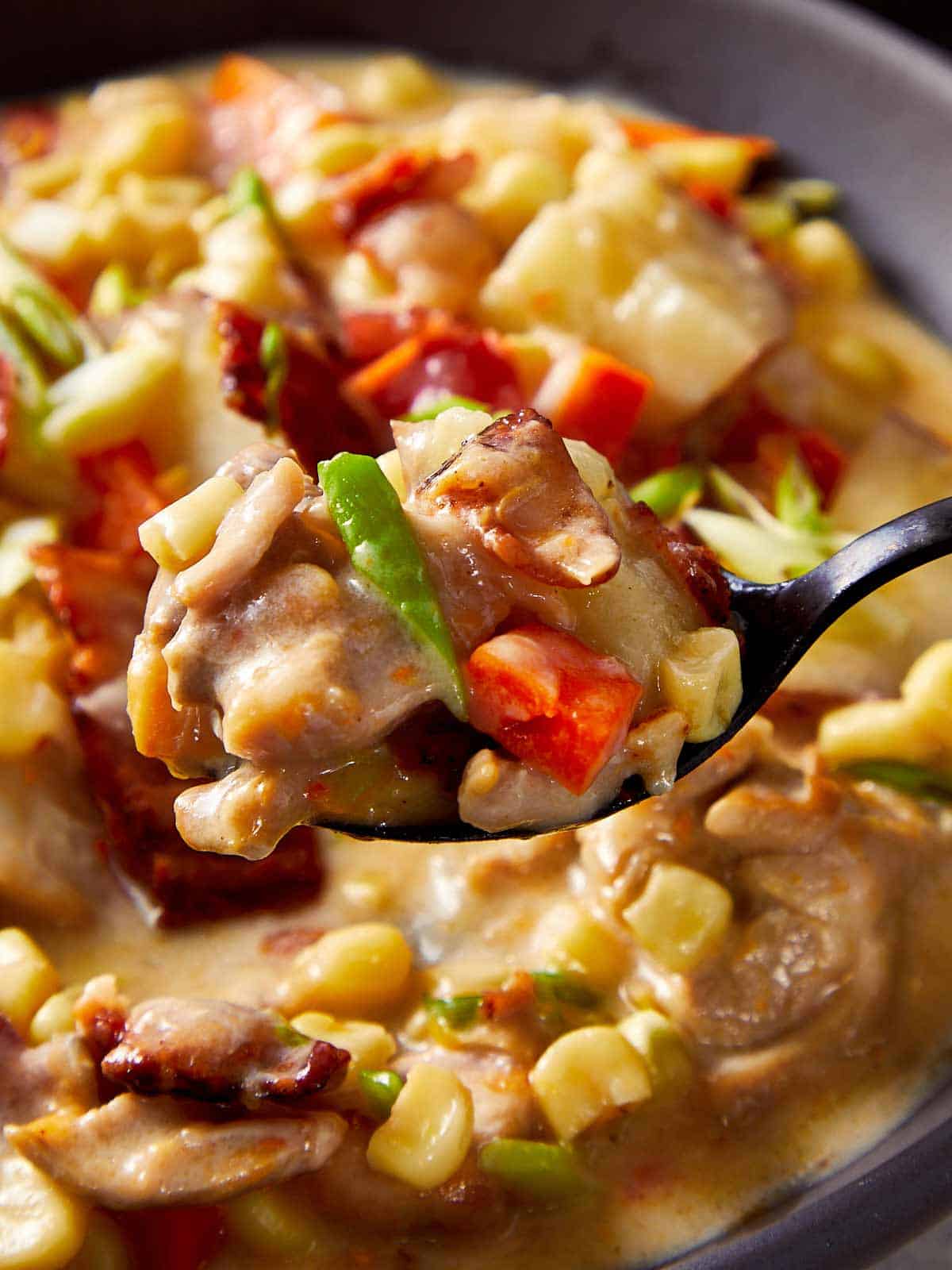 Chicken Bacon Corn Chowder (Slow Cooker or Instant Pot)