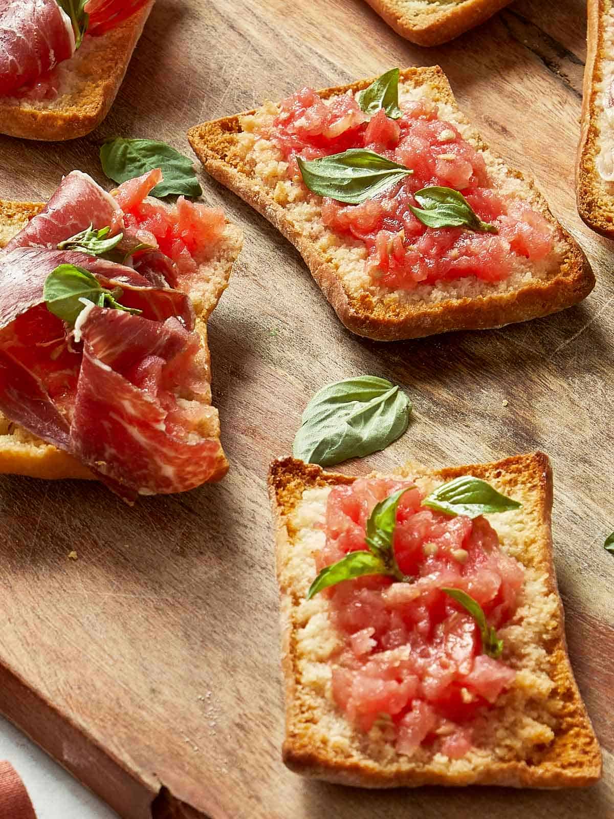 Tomato Bread – Spanish Pan Coca Recipe
