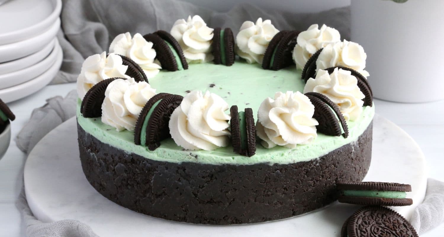 No Bake Mint Chocolate Cheesecake