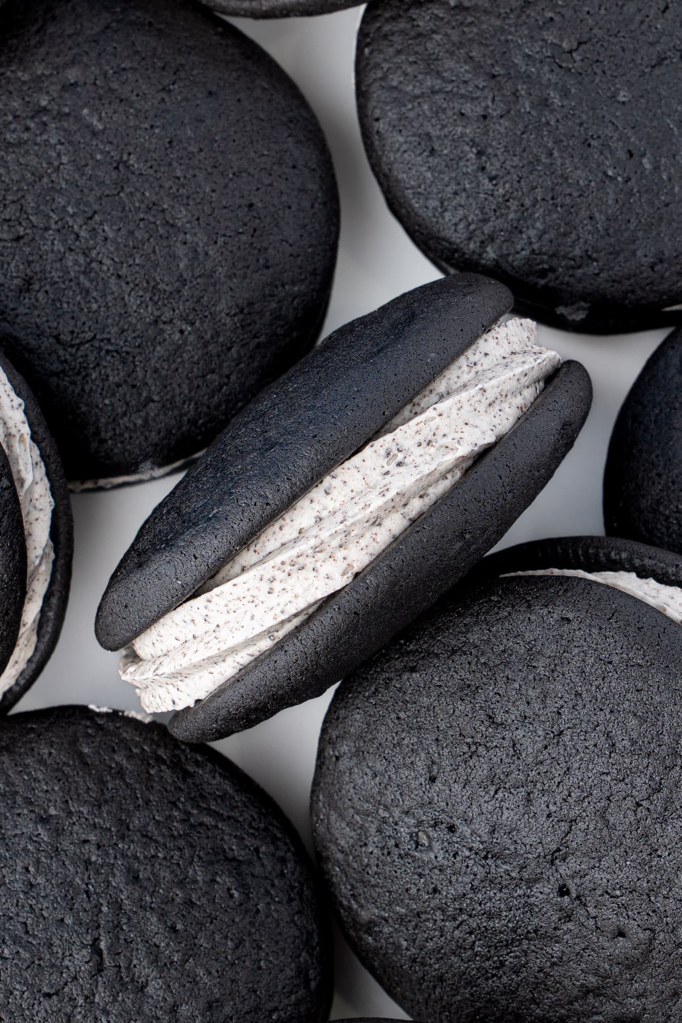 Cookies and Cream Whoopie Pies