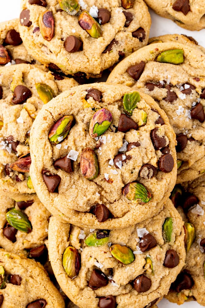 Pistachio Chocolate Chip Cookies