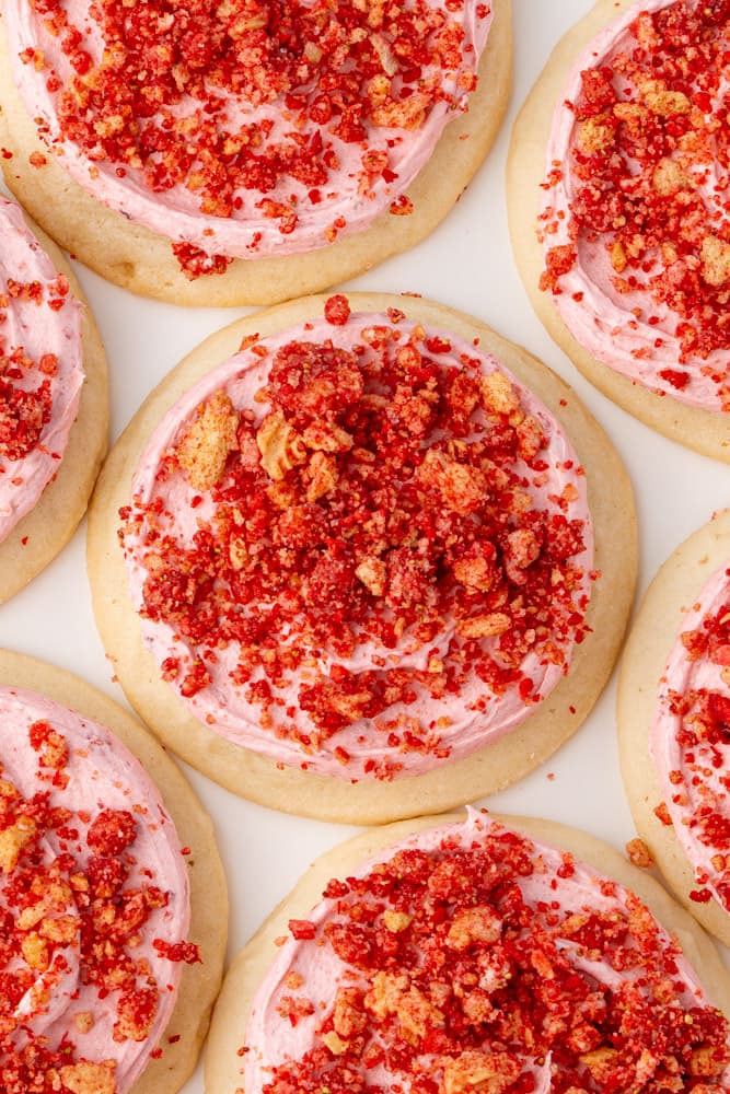 Frosted Strawberry Crunch Cookies
