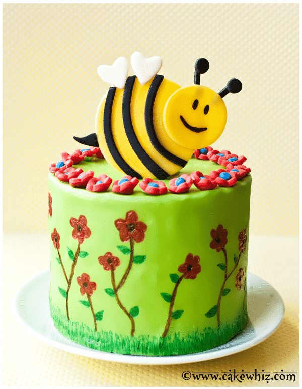 Easy Bumblebee Cake (Spring Cake)