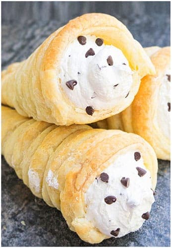 Easy Cream Horns