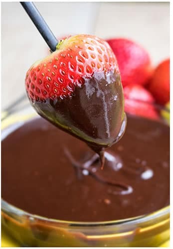 Easy Chocolate Fondue Recipe