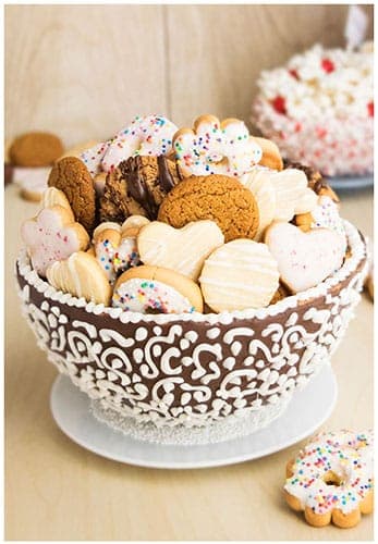 How to Make Cookie Bowls (Cookie Cups)