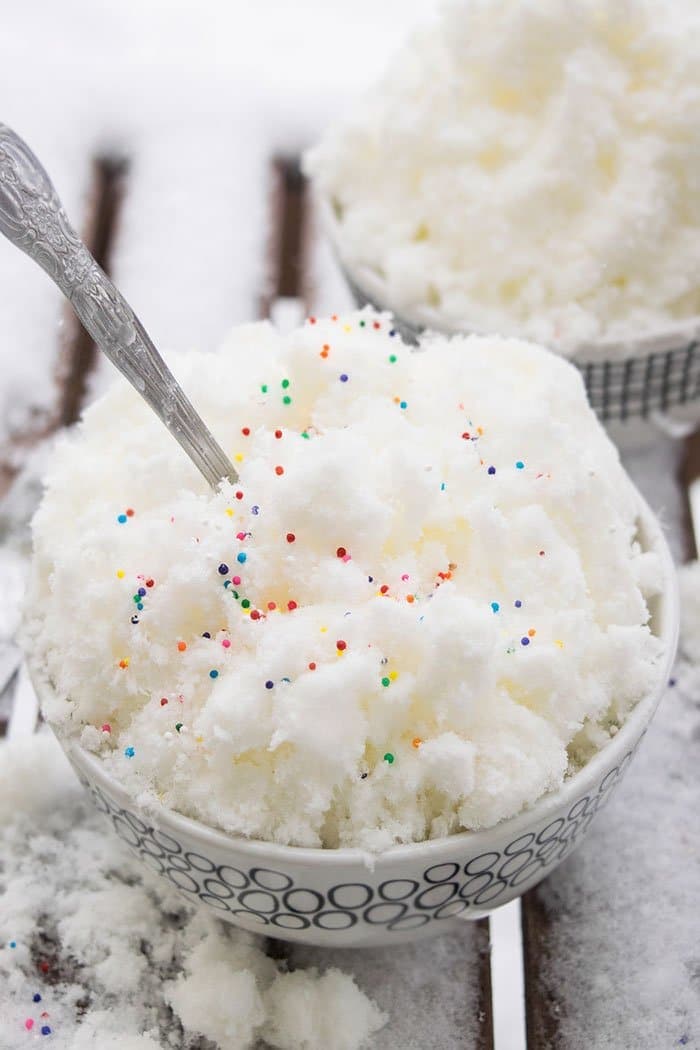 Easy Snow Ice Cream