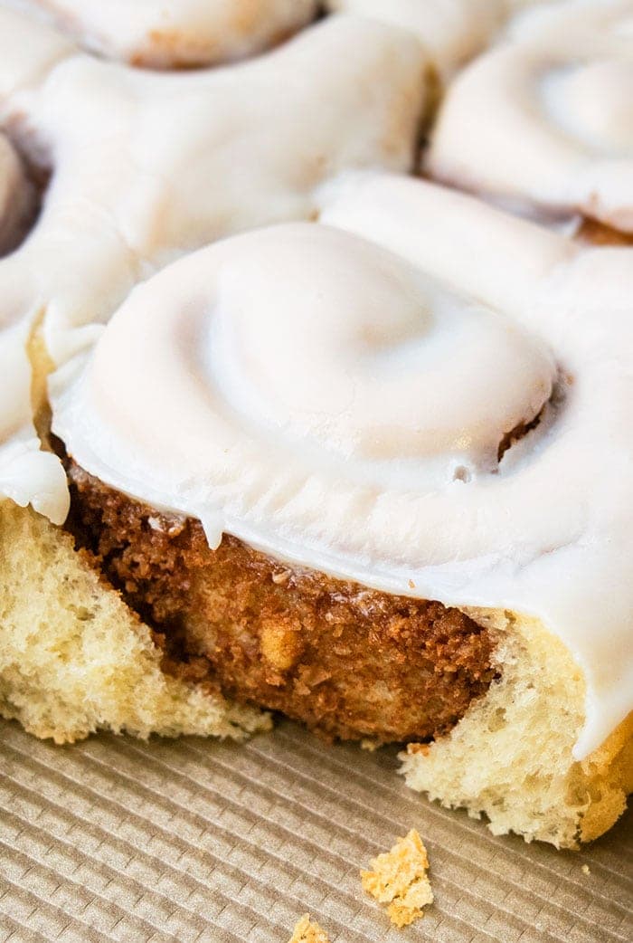 Easy Homemade Cinnamon Rolls Recipe