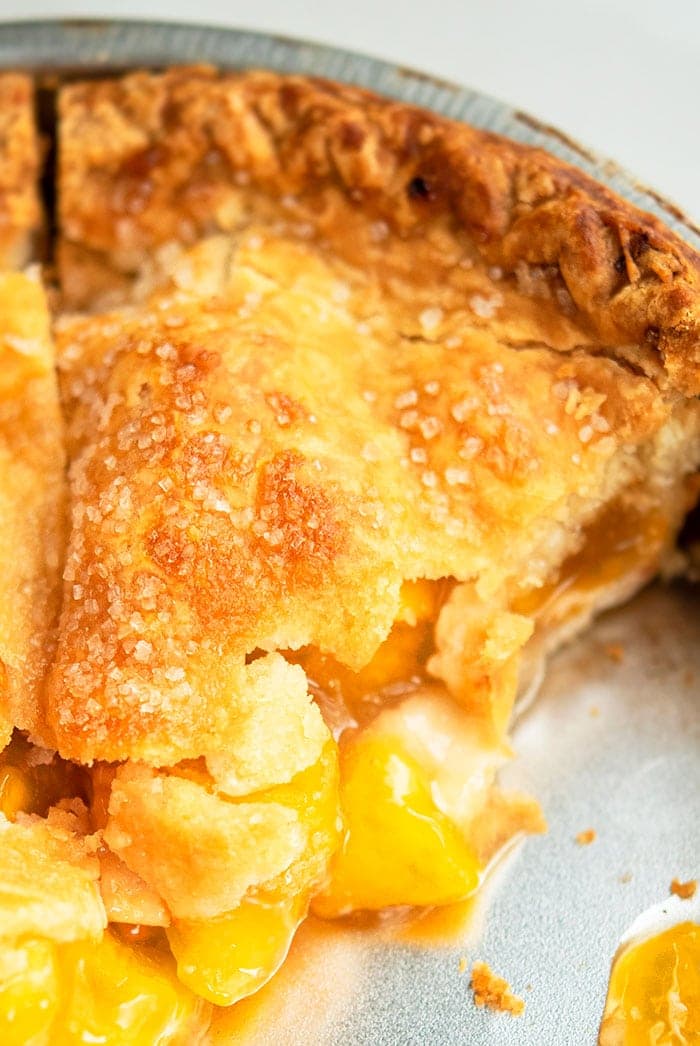 Easy Homemade Peach Pie