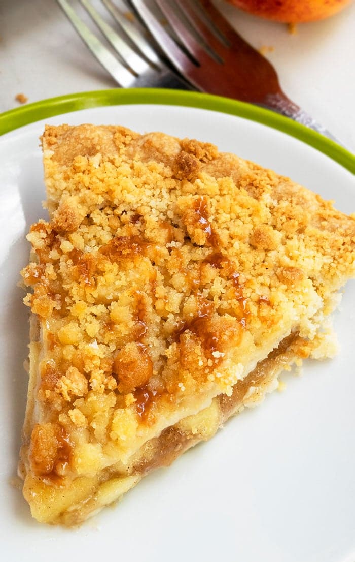 Easy Apple Crumble Pie