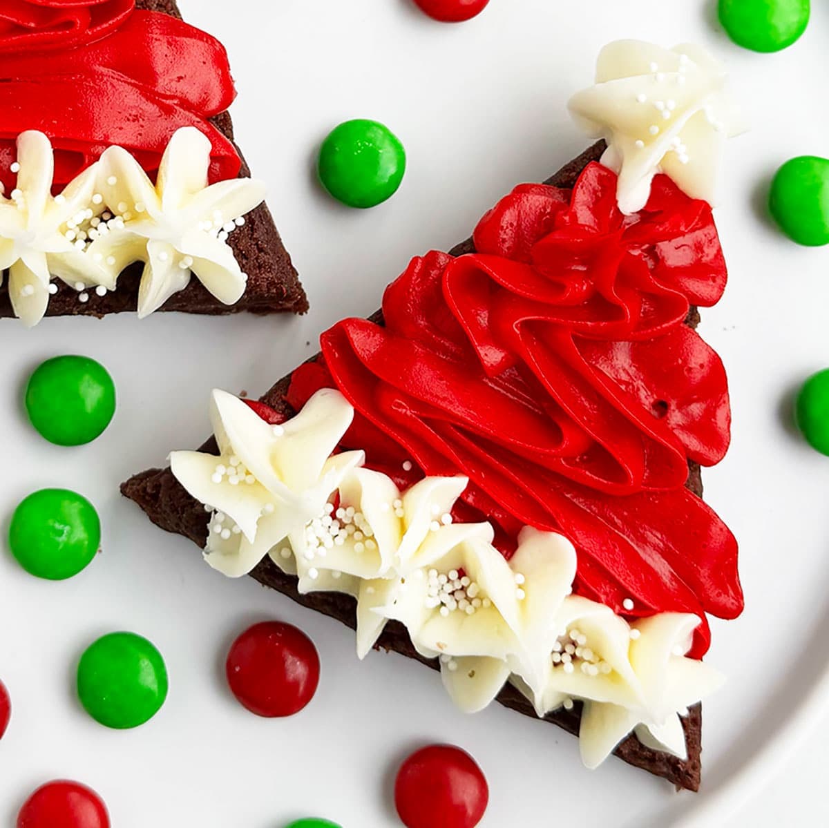 Easy Santa Hat Brownies