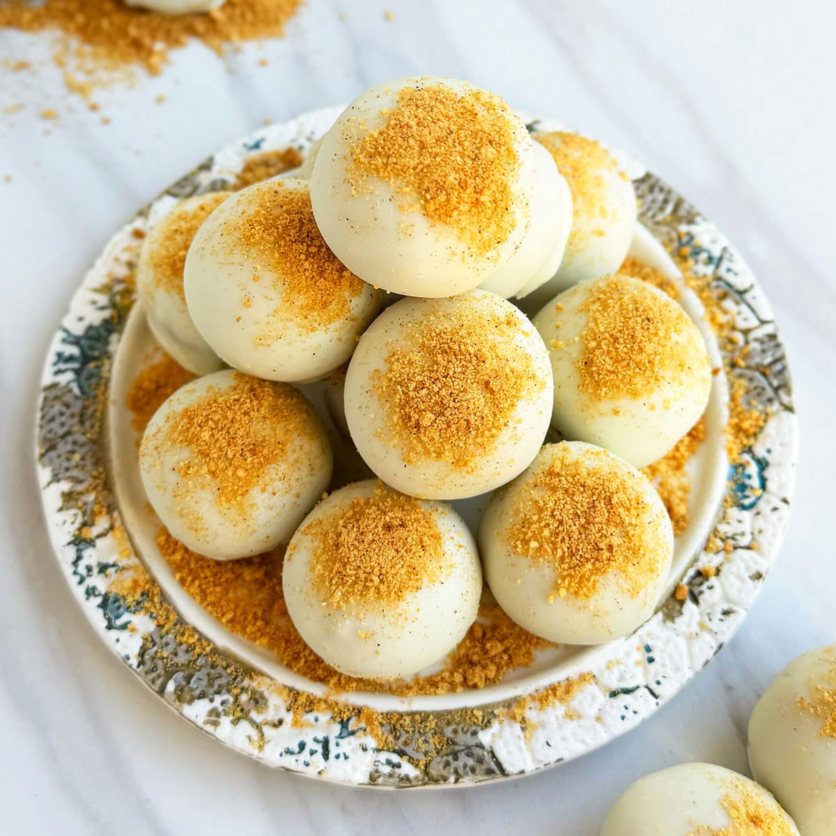 Easy Pumpkin Truffles (Cheesecake)