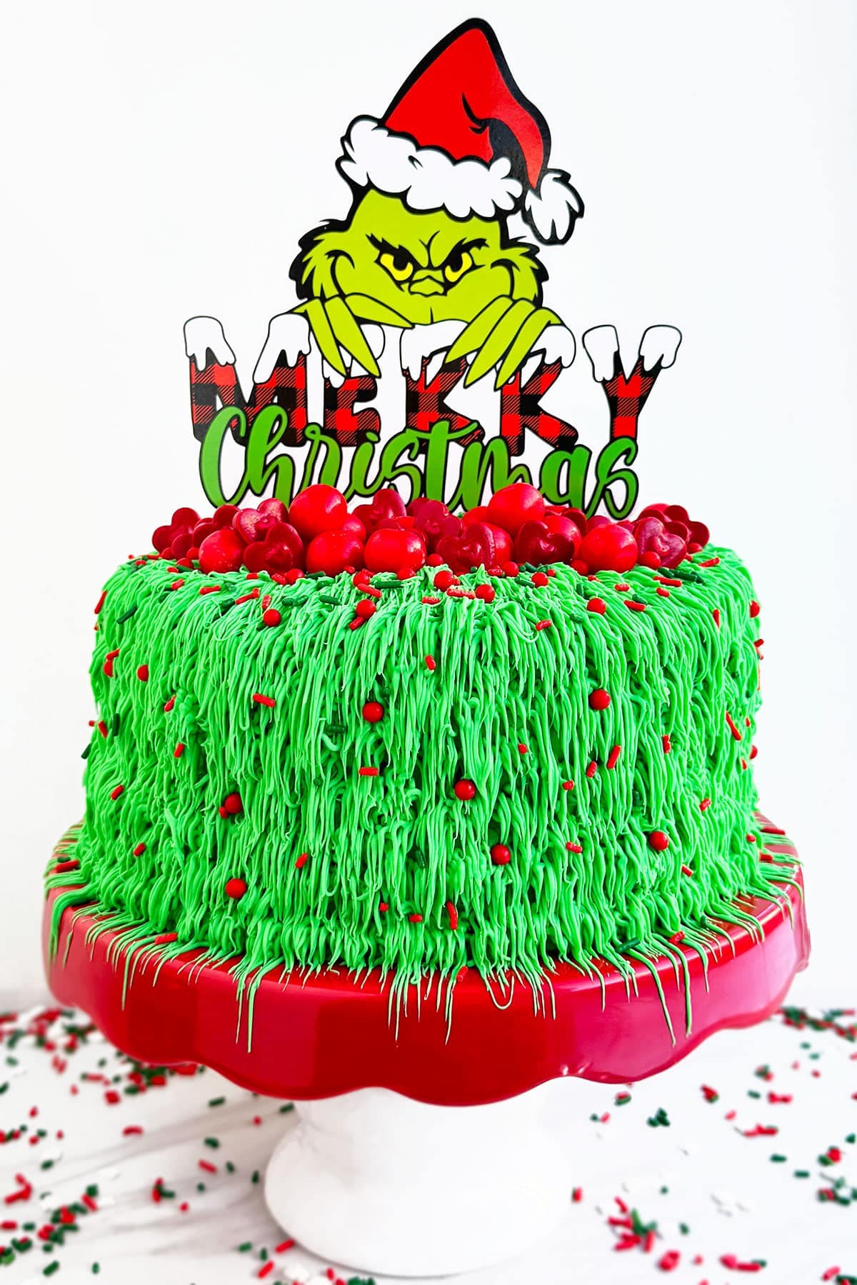 Easy Grinch Cake {For Christmas}