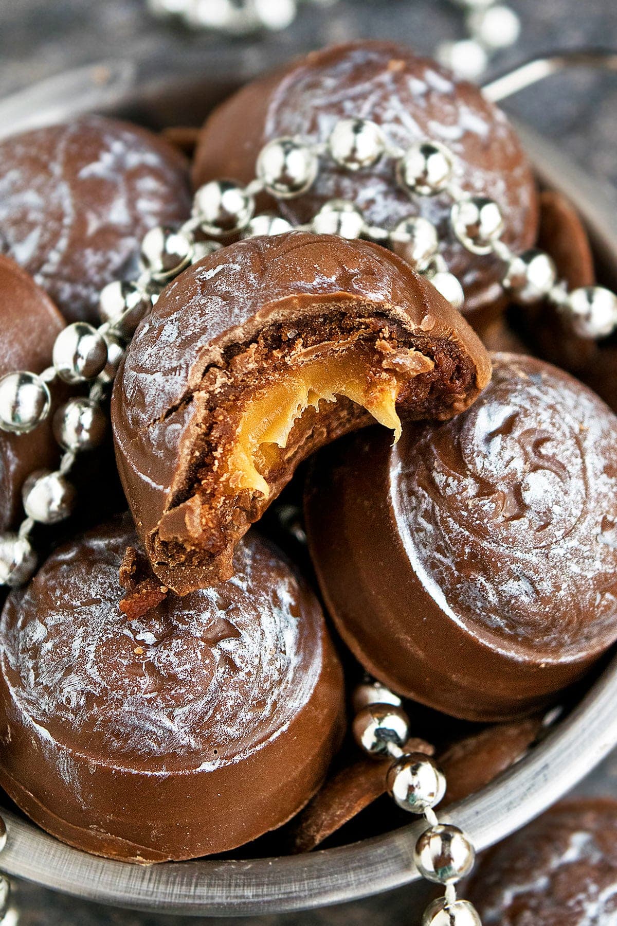 Easy Chocolate Coffee Truffles (Mocha Espresso Truffles)