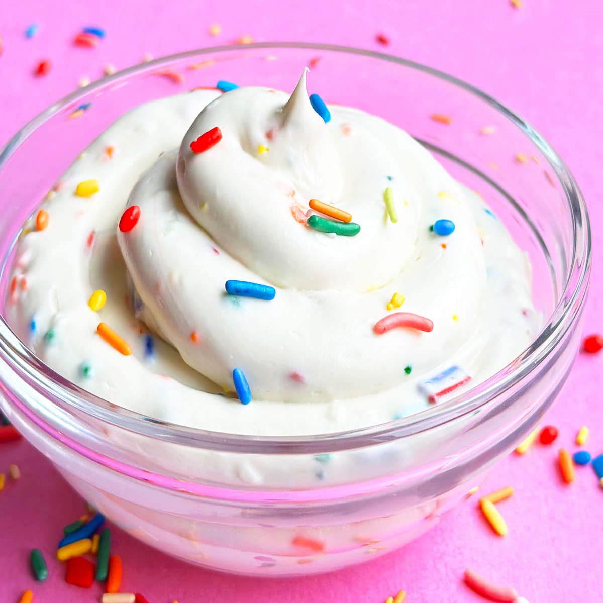 Easy Cake Batter Dip (Funfetti Dip)