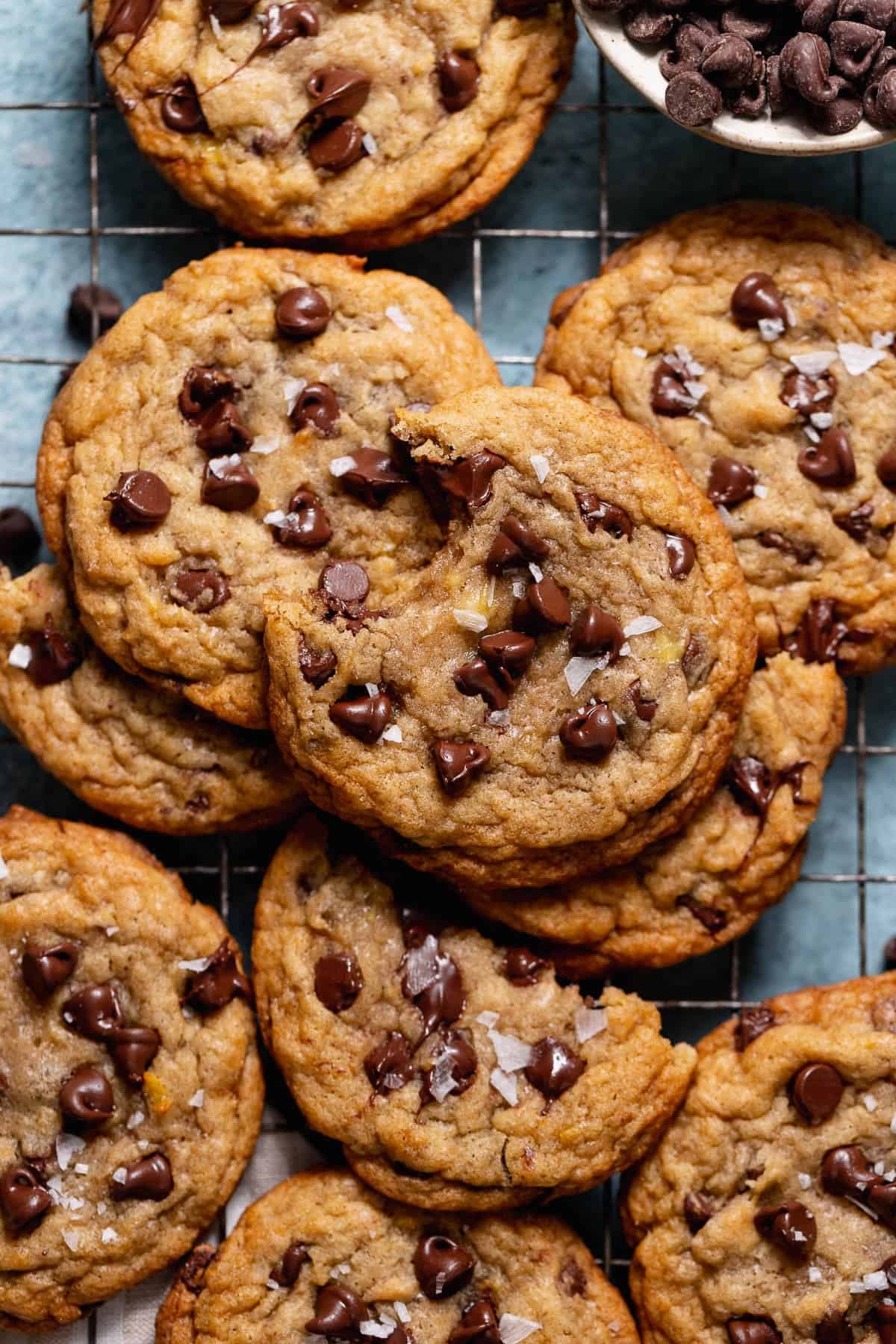 Banana Bread Chocolate Chip Cookies