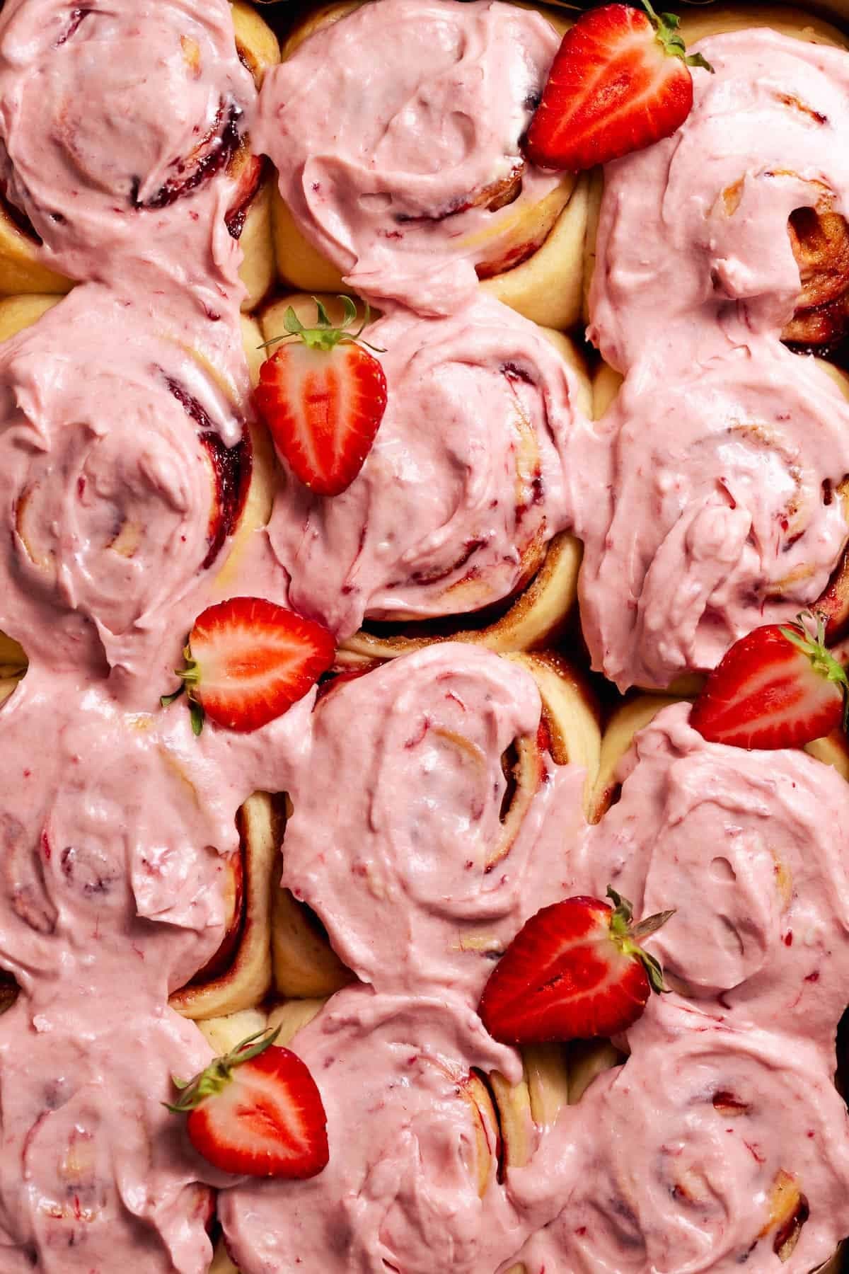 Strawberry Cinnamon Rolls
