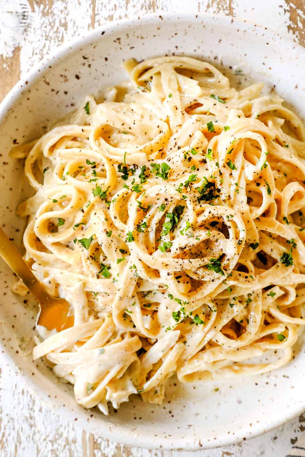 Fettuccine Alfredo Recipe (Easy Alfredo Sauce)