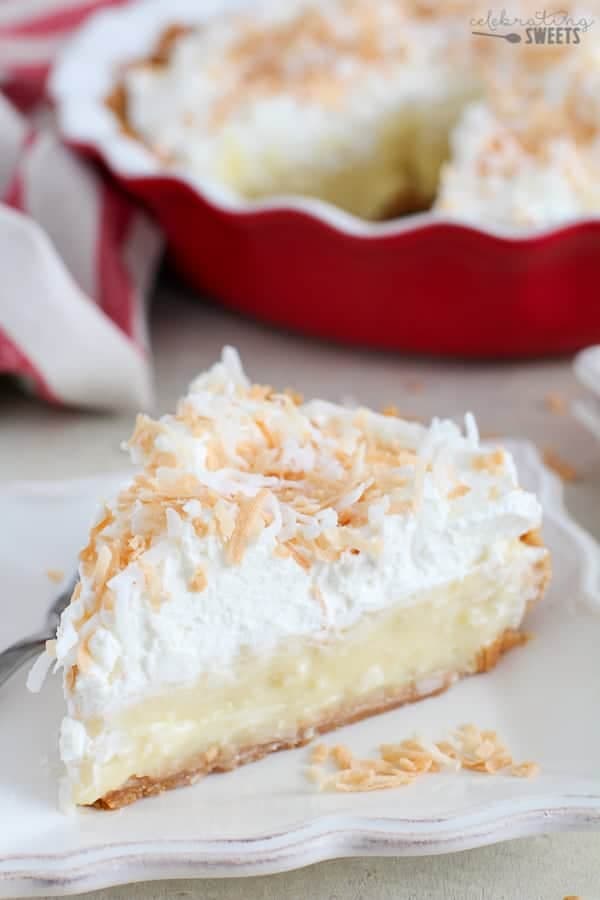 Coconut Cream Pie with Graham Cracker Crust