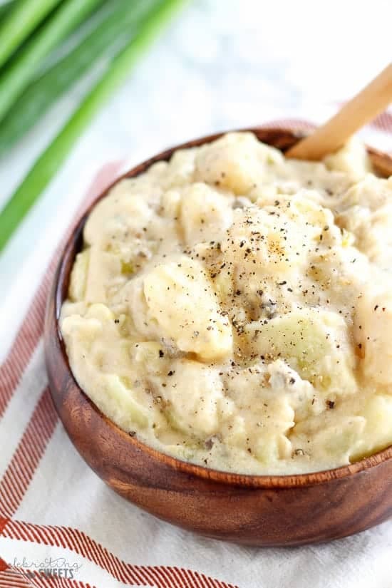 Creamy Cheesy Slow Cooker Potatoes