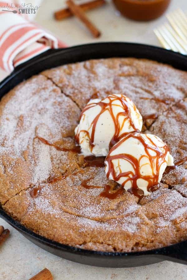 Pumpkin Snickerdoodle Skillet Cookie