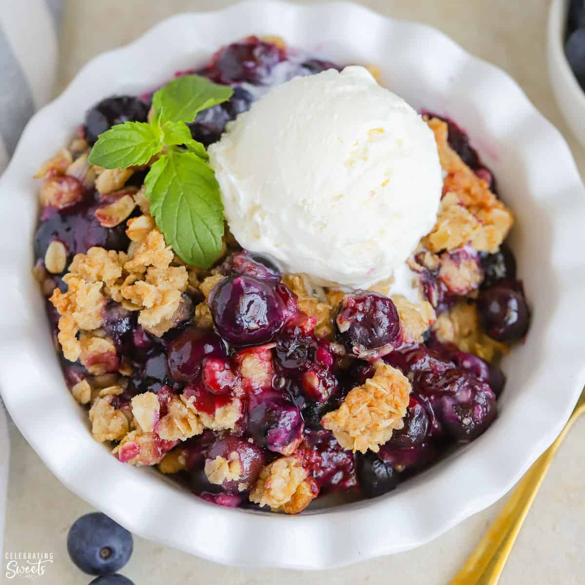 Blueberry Crisp