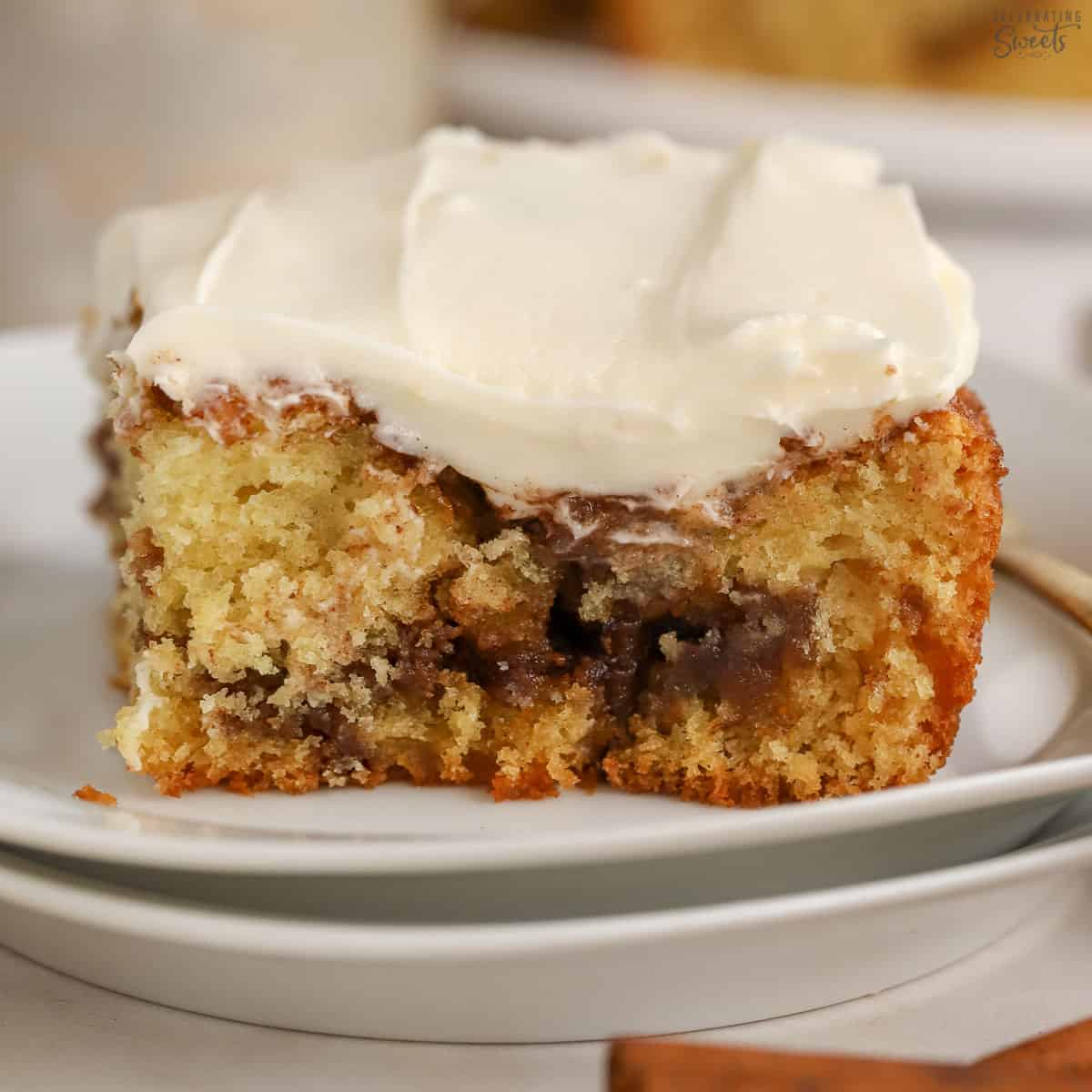 Cinnamon Roll Cake