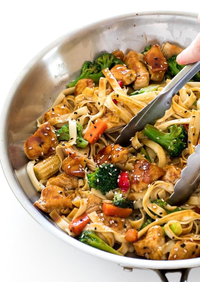 Chicken Lo Mein