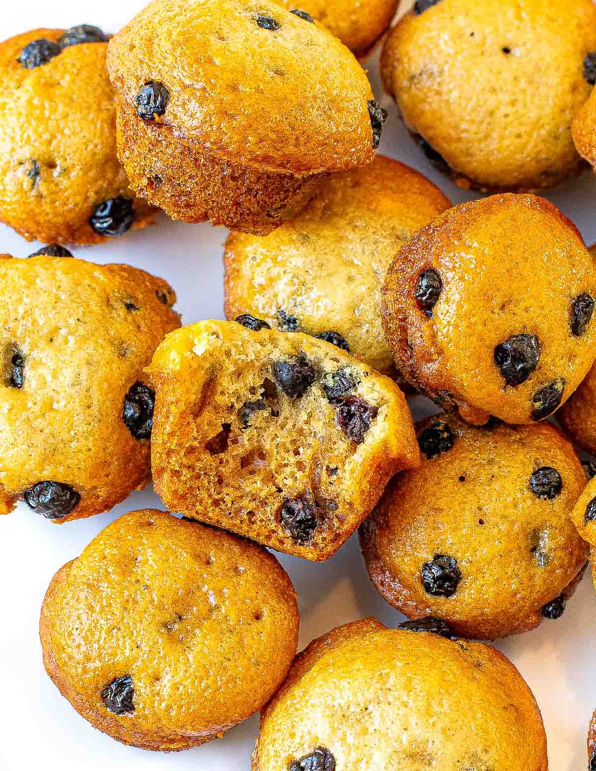 Mini Blueberry Muffin Bites