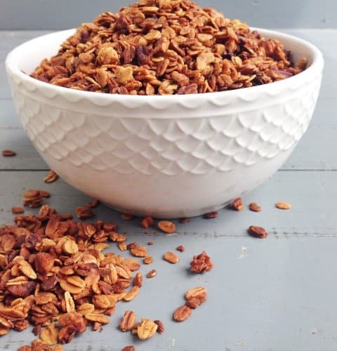 Crunchy Chai Granola