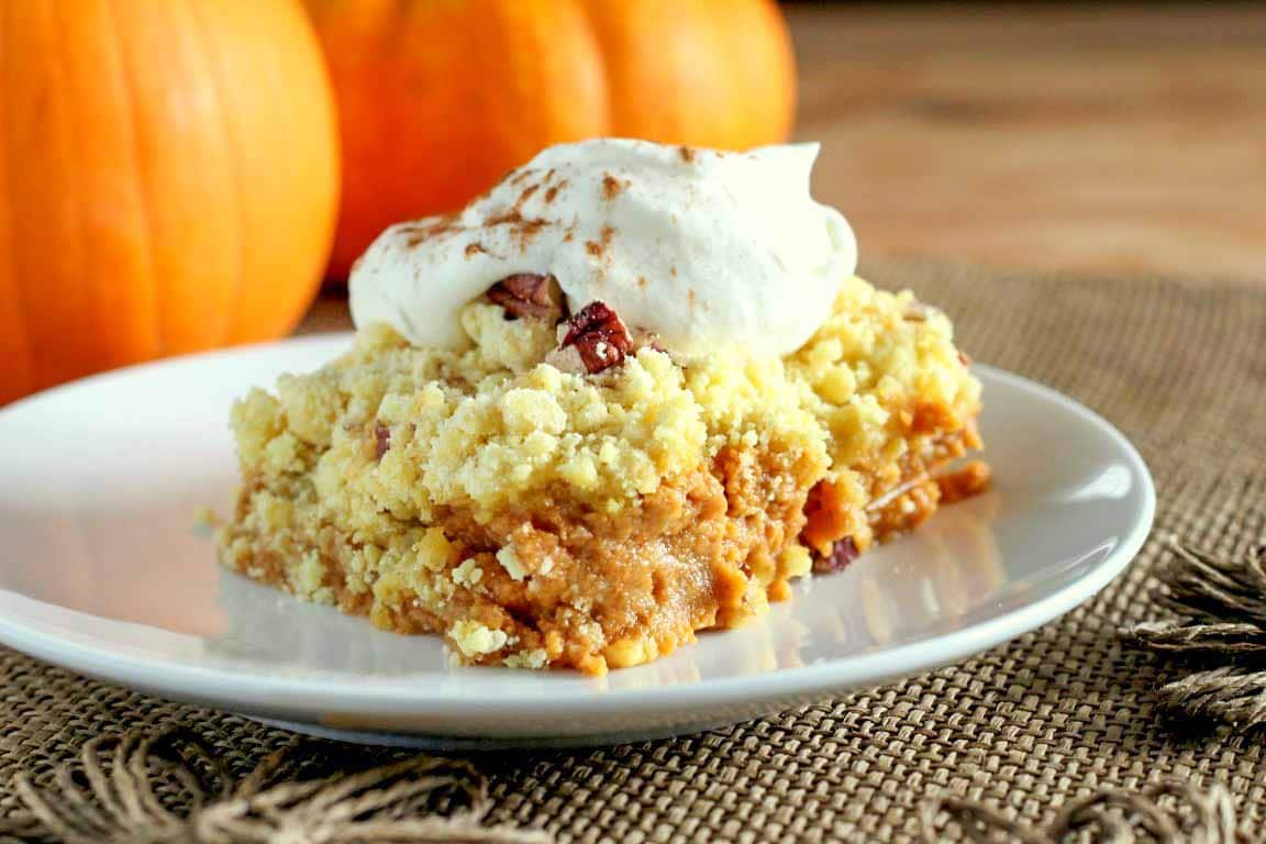 Pumpkin Crunch Cake