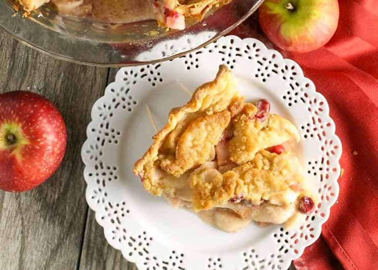 Cranberry Apple Crumb Pie