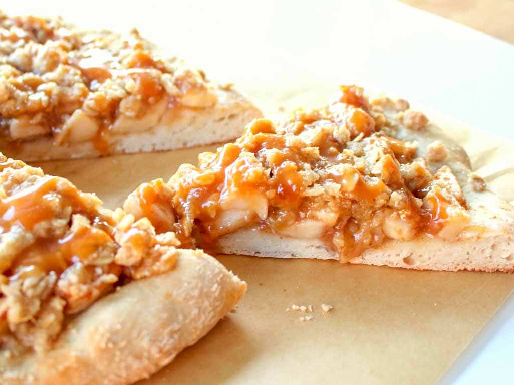 Apple Dessert Pizza