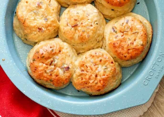 Garden Chive Rolls