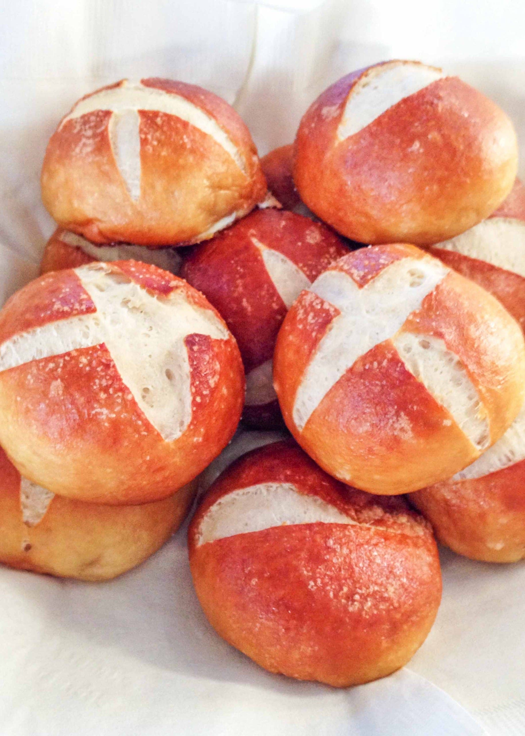 Pretzel Rolls